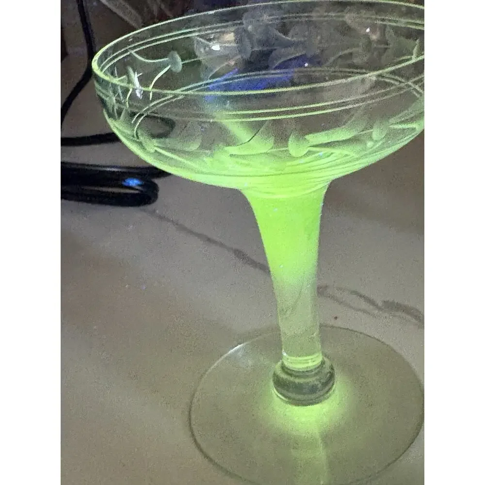 Vintage manganese glass Etched Floral Champagne Coupe Sherbet Glows UV 4.5”